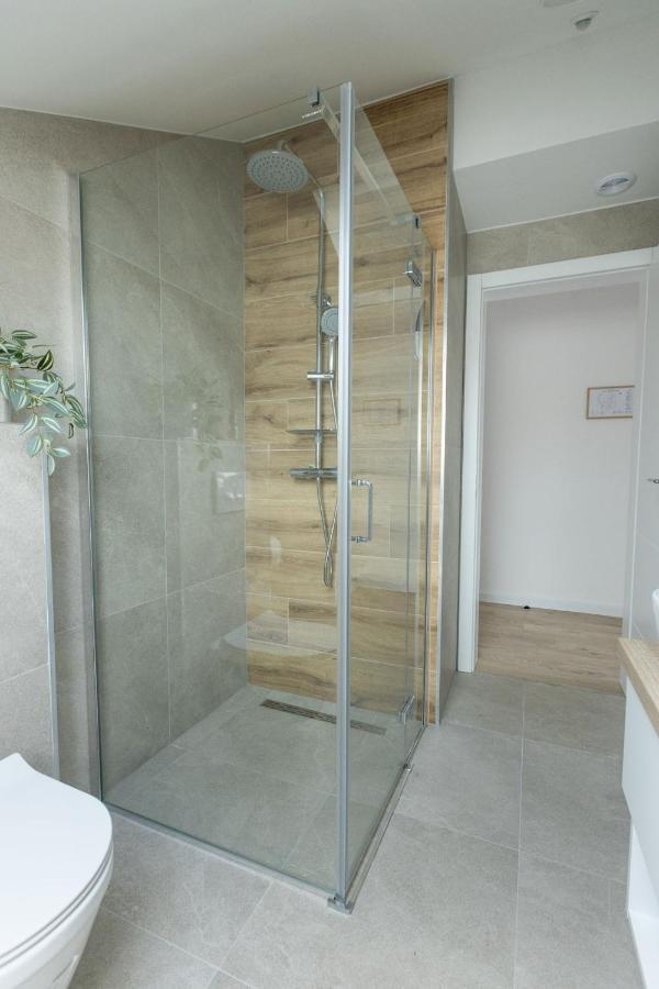 Rooms & Apartment Perak Kutjevo Buitenkant foto