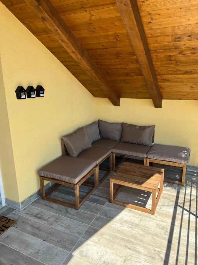 Rooms & Apartment Perak Kutjevo Buitenkant foto
